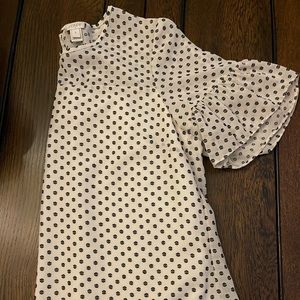 Blouse white with black dots